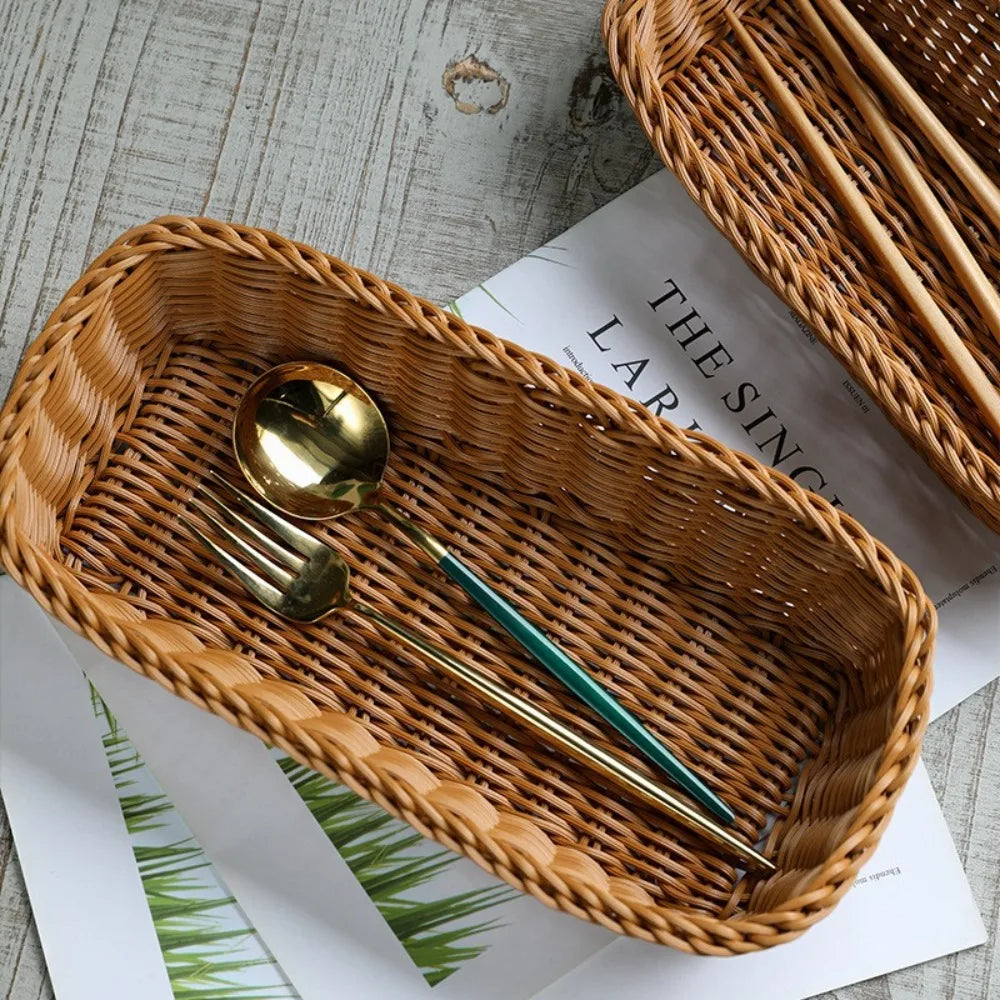 Imitation Rattan Storage Basket Faux Wicker Tray Plastic Picnic Basket Bread Food Plate Fruit Box Desk Decoration